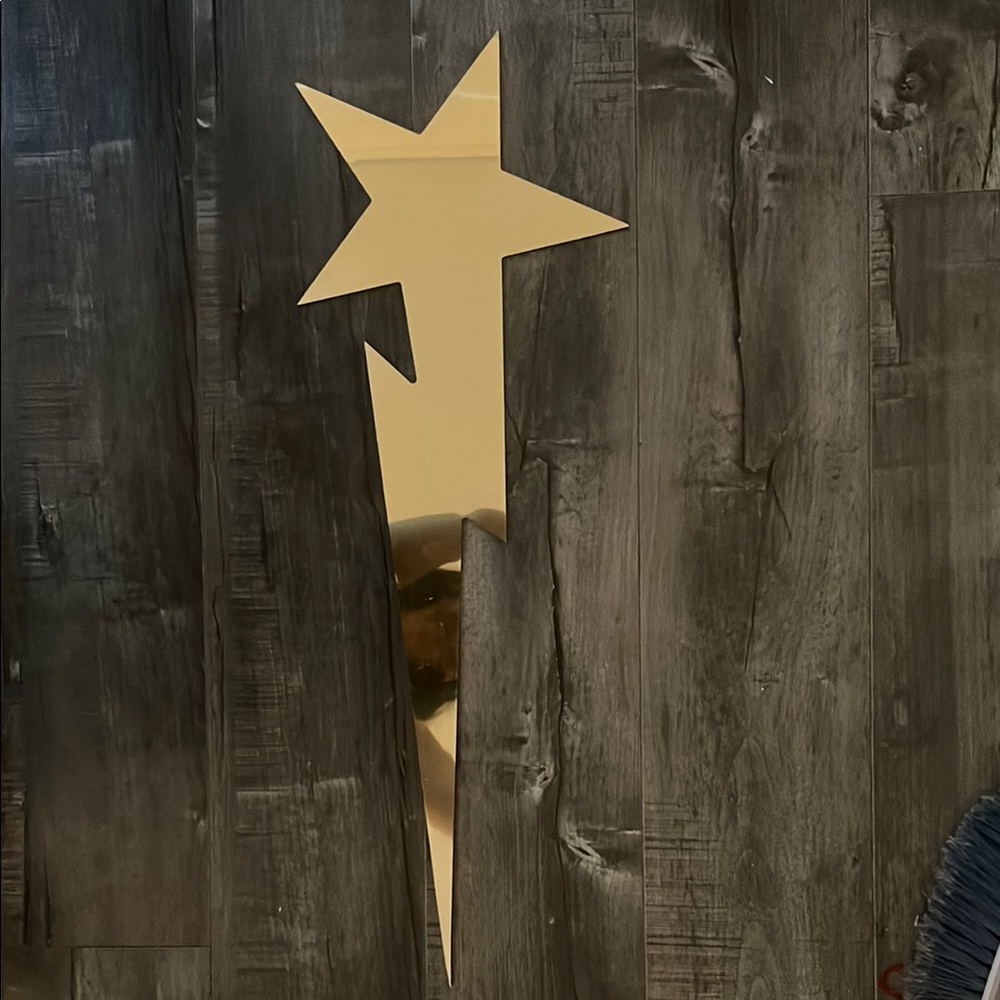 Gold Star Wall Decor